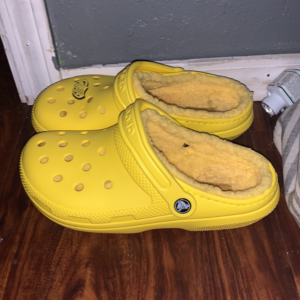 Crocs❌❌❌SOLD❌❌❌ - Picture 2 of 3
